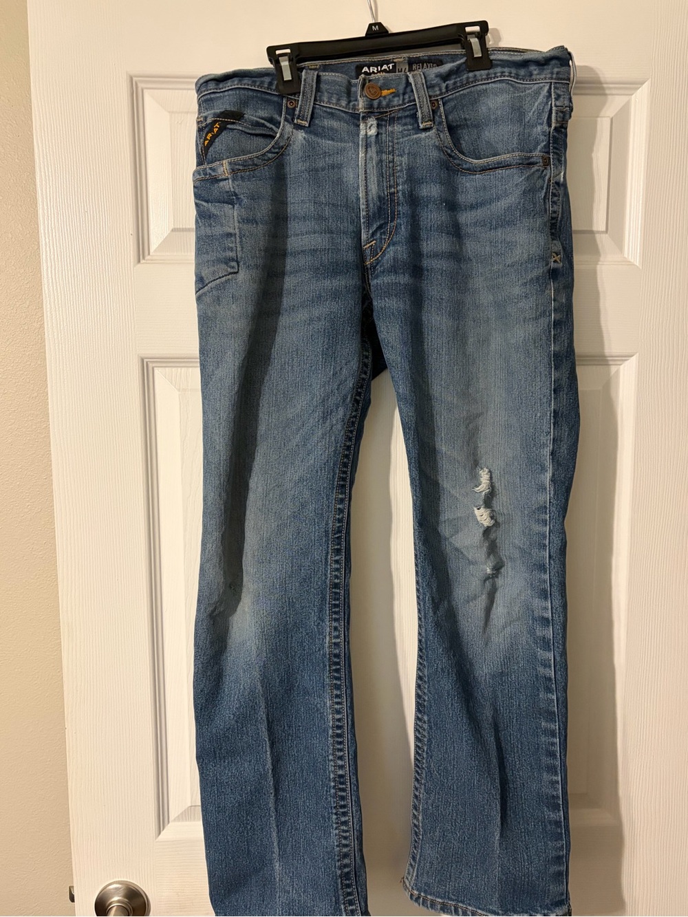 Ariat Men’s Relaxed Light Blue Washed Jeans